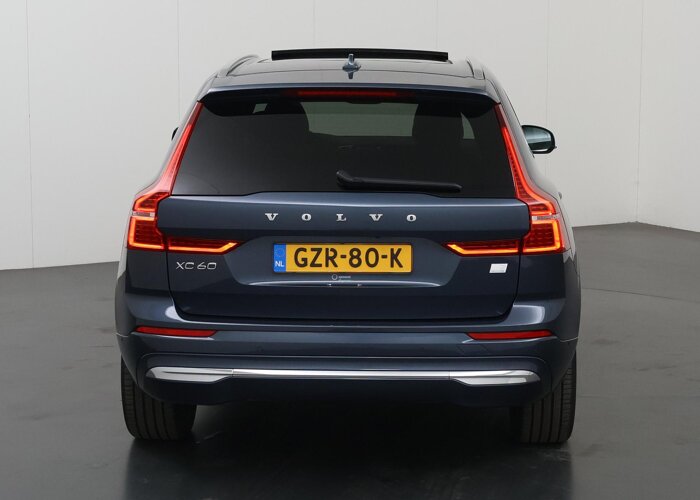 Volvo XC60 2.0 T8 Plug-in hybrid AWD Plus Bright