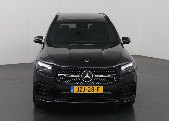Mercedes-Benz GLB 180 Business Solution AMG
