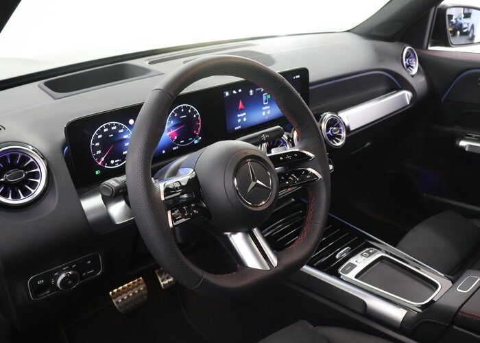 Mercedes-Benz GLB 180 Business Solution AMG