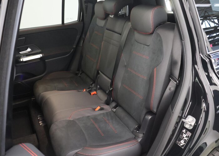 Mercedes-Benz GLB 180 Business Solution AMG