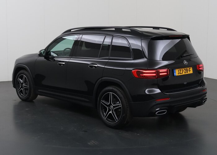 Mercedes-Benz GLB 180 Business Solution AMG