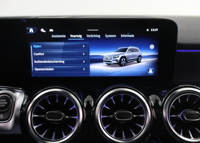 Mercedes-Benz GLB 180 Business Solution AMG