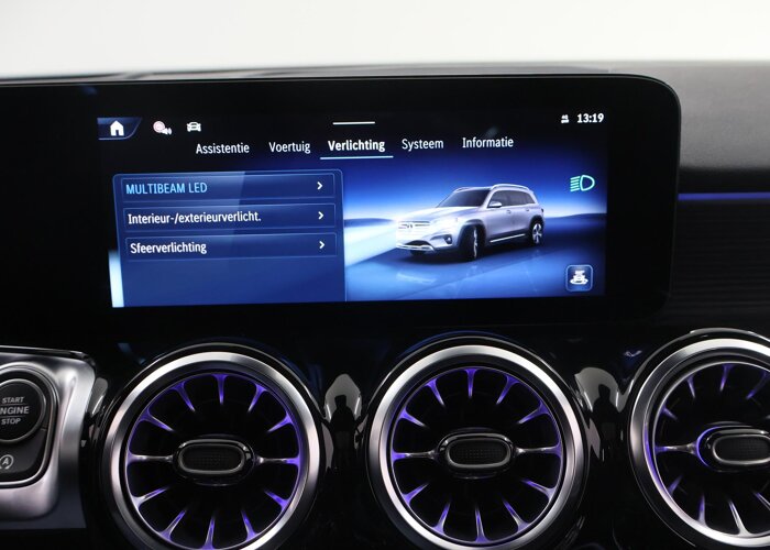 Mercedes-Benz GLB 180 Business Solution AMG