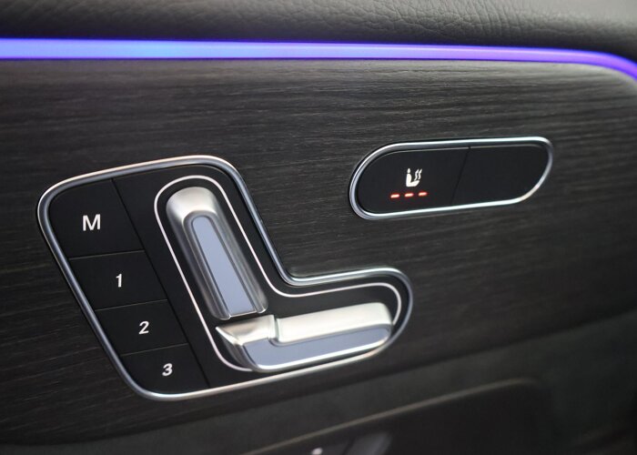 Mercedes-Benz GLB 180 Business Solution AMG