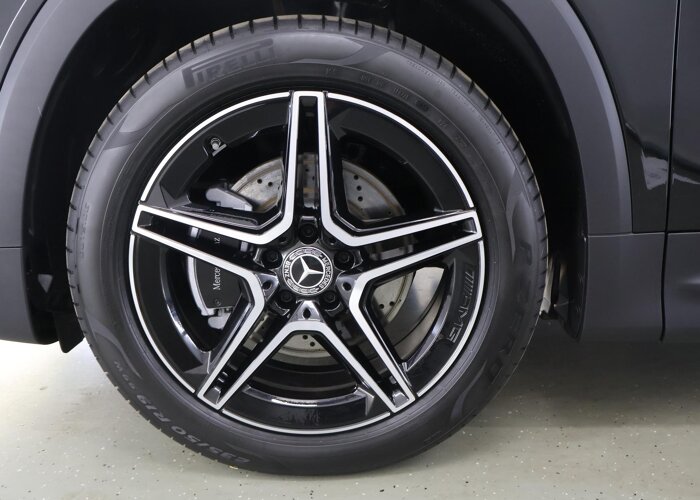 Mercedes-Benz GLB 180 Business Solution AMG