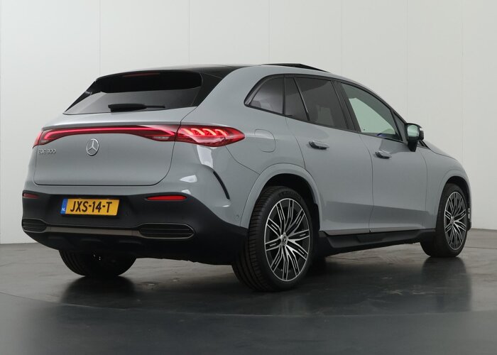 Mercedes-Benz EQE SUV 300 AMG Night