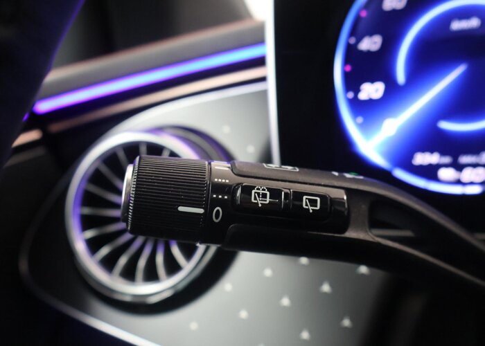 Mercedes-Benz EQE SUV 300 AMG Night