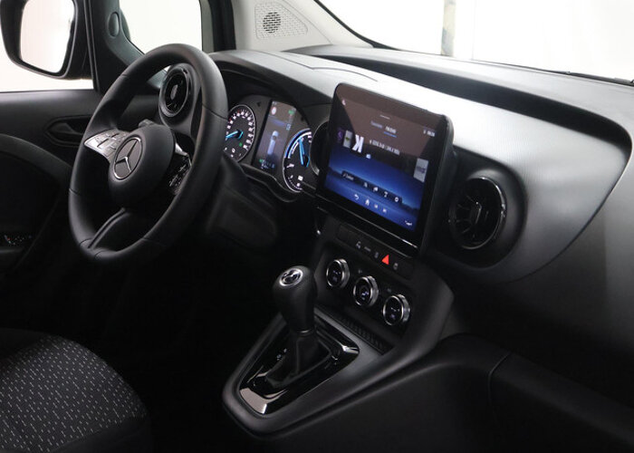 Mercedes-Benz eCitan 112 Pro L1 51 kWh Pro |