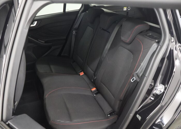 Ford FOCUS Wagon 1.0 EcoBoost Hybrid ST Line