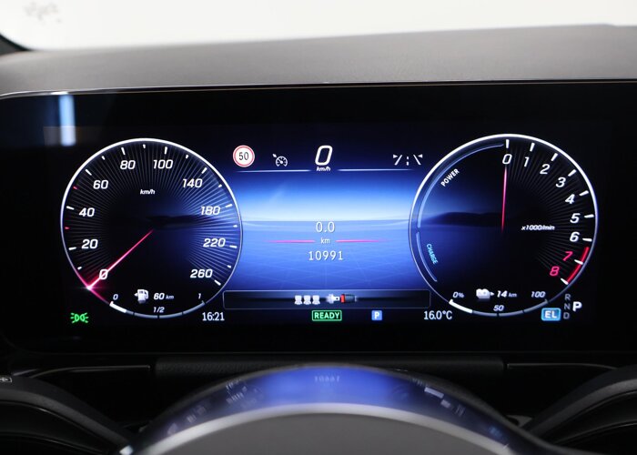 Mercedes-Benz GLA 250 e Luxury Line