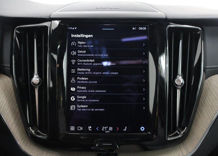 Volvo XC60 2.0 T8 Plug-in hybrid AWD Plus Bright