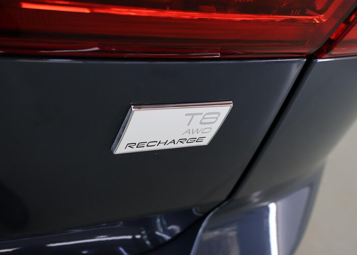 Volvo XC60 2.0 T8 Plug-in hybrid AWD Plus Bright