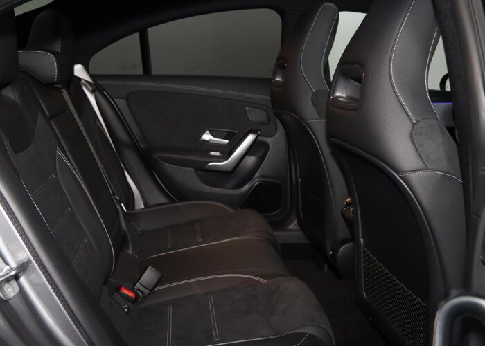 Mercedes-Benz CLA-Klasse 180 Business Solution AMG