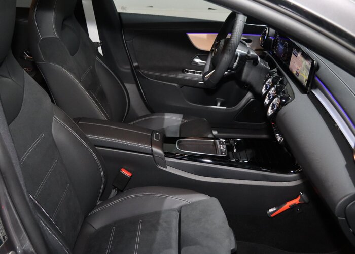 Mercedes-Benz CLA-Klasse 180 Business Solution AMG