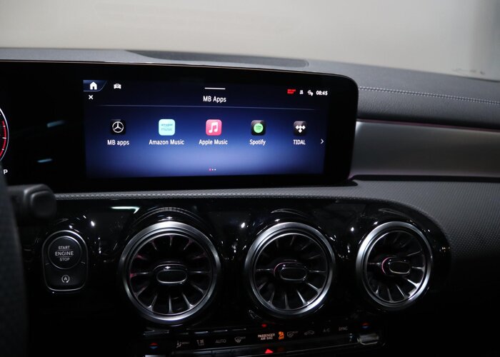 Mercedes-Benz CLA-Klasse 180 Business Solution AMG