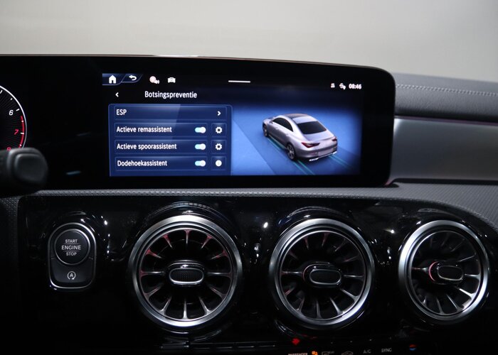 Mercedes-Benz CLA-Klasse 180 Business Solution AMG