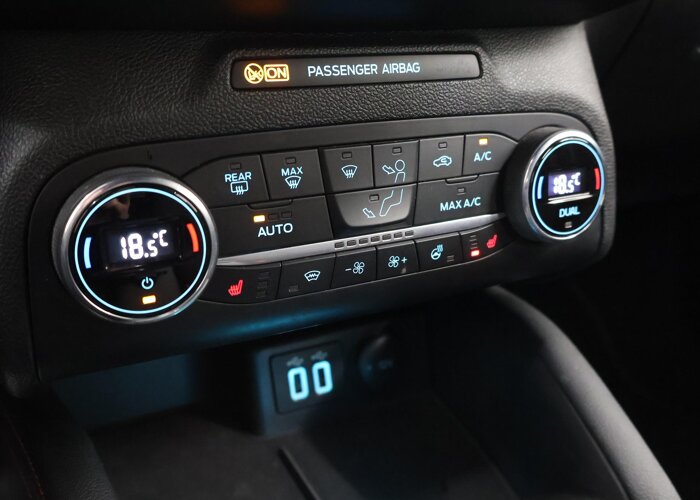 Ford Focus 1.5 EcoBoost ST Line X Business
