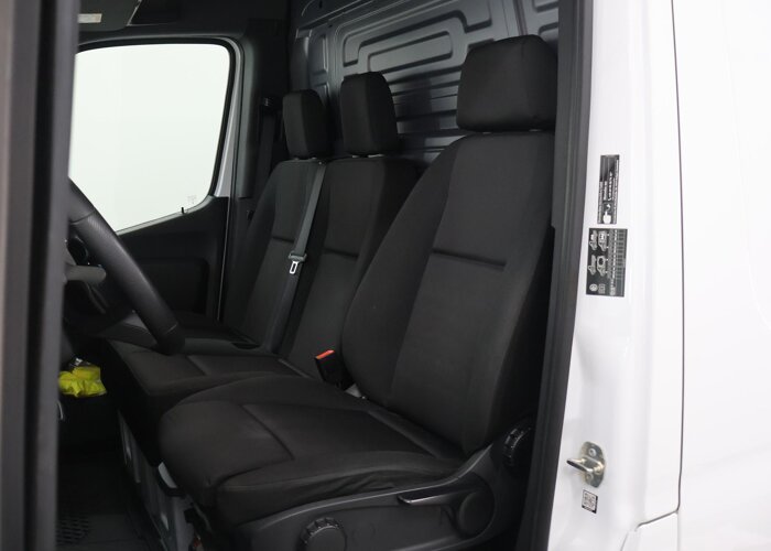 Mercedes-Benz Sprinter 317 CDI L2 H2 Pro