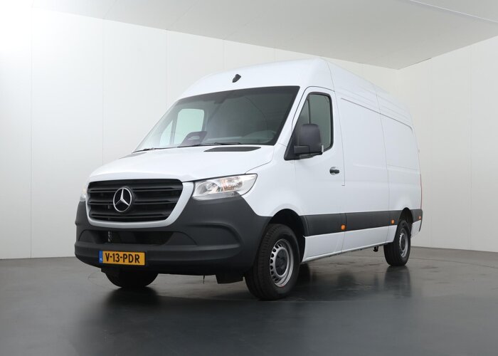Mercedes-Benz Sprinter 317 CDI L2 H2 Pro