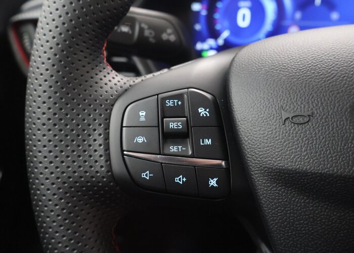 Ford Puma 1.0 EcoBoost Hybrid ST-Line X