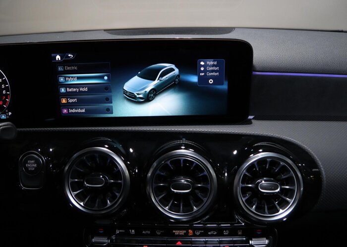 Mercedes-Benz A-Klasse 250e Business Solution AMG