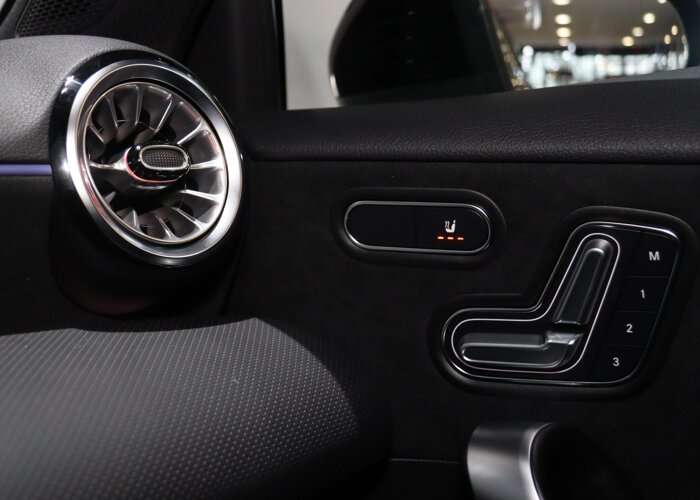 Mercedes-Benz A-Klasse 250e Business Solution AMG