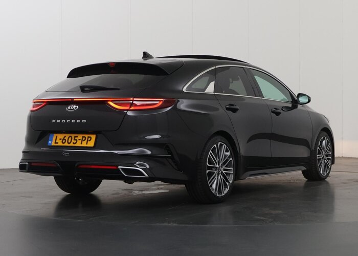 Kia ProCeed 1.5 T-GDI GT-PlusLine
