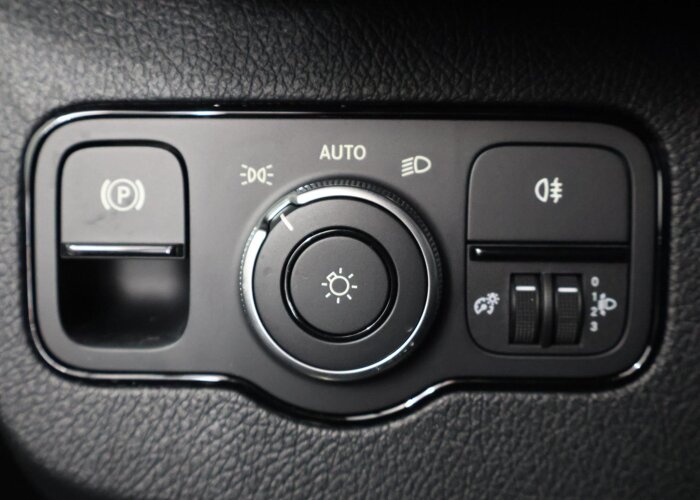 Mercedes-Benz eSprinter 320 L3 H2 PRO | 56 kWh |