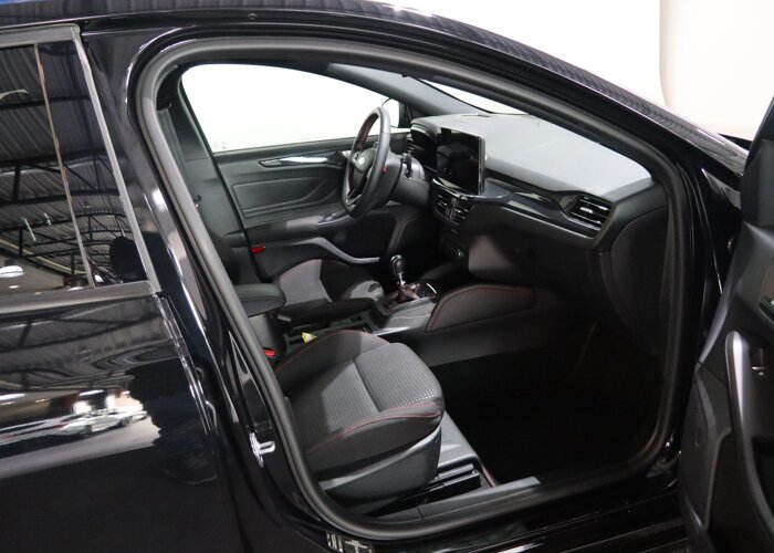 Ford FOCUS Wagon 1.0 EcoBoost Hybrid ST Line X