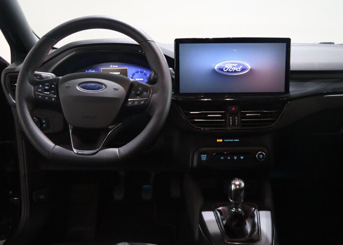 Ford FOCUS Wagon 1.0 EcoBoost Hybrid ST Line X