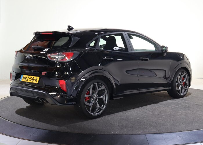 Ford Puma 1.0 EcoBoost Hybrid ST-X