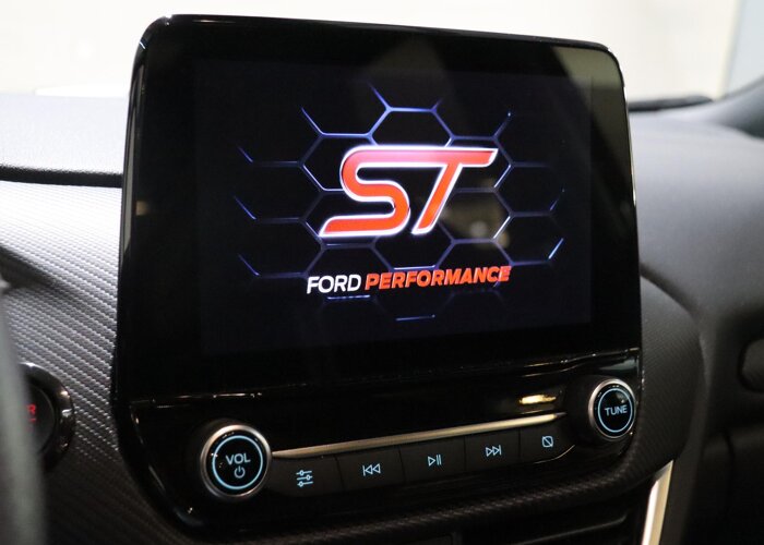 Ford Puma 1.0 EcoBoost Hybrid ST-X