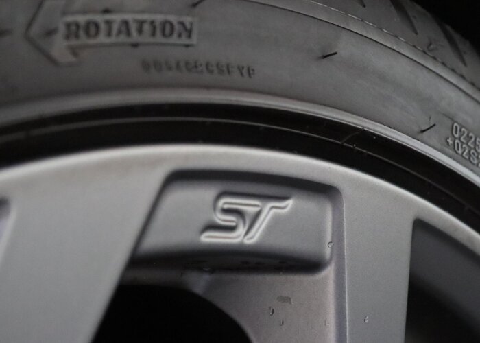 Ford Puma 1.0 EcoBoost Hybrid ST-X