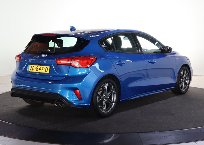 Ford Focus 1.0 EcoBoost ST Line Business