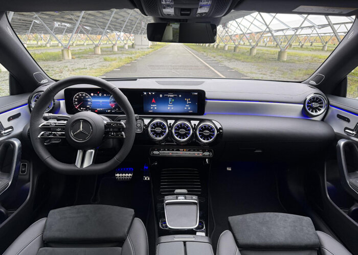 Mercedes-Benz CLA-Klasse 180 Business Solution AMG