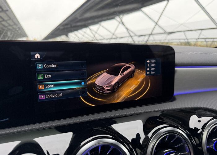 Mercedes-Benz CLA-Klasse 180 Business Solution AMG