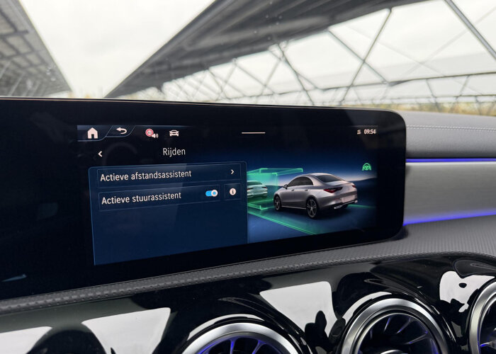 Mercedes-Benz CLA-Klasse 180 Business Solution AMG