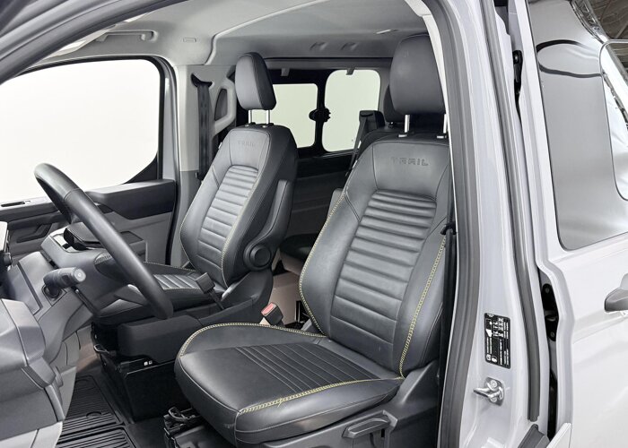 Ford Transit Custom 320 | 2.0 TDCI | L2 H1 | TRAIL | DUBBEL CABINE
