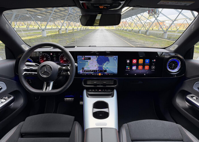 Mercedes-Benz CLA-Klasse 180 Business Solution AMG