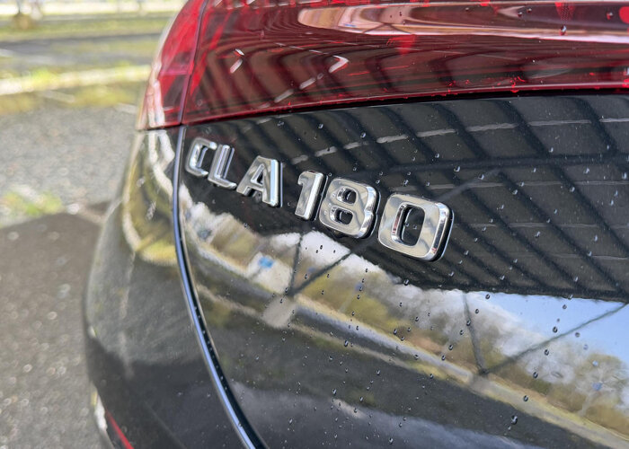 Mercedes-Benz CLA-Klasse 180 Business Solution AMG