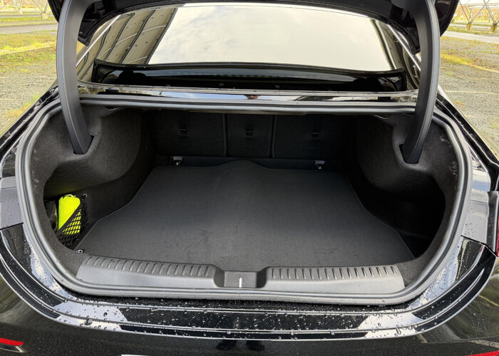 Mercedes-Benz CLA-Klasse 180 Business Solution AMG