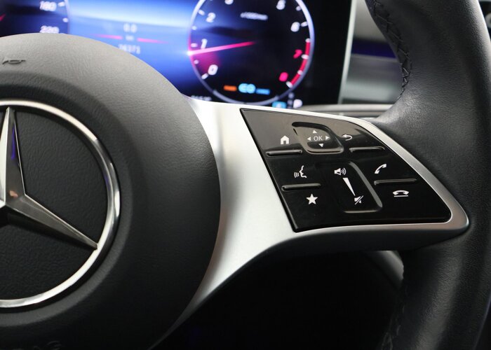 Mercedes-Benz C-Klasse 180 Luxury Line