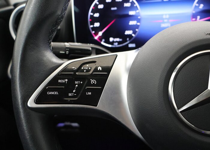 Mercedes-Benz C-Klasse 180 Luxury Line