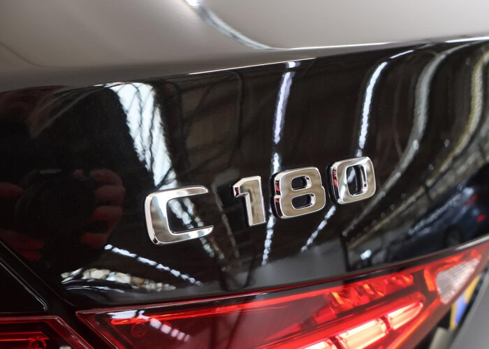 Mercedes-Benz C-Klasse 180 Luxury Line