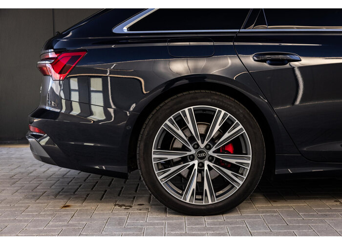 Audi A6 Avant 55 TFSI e quattro S edition Competition