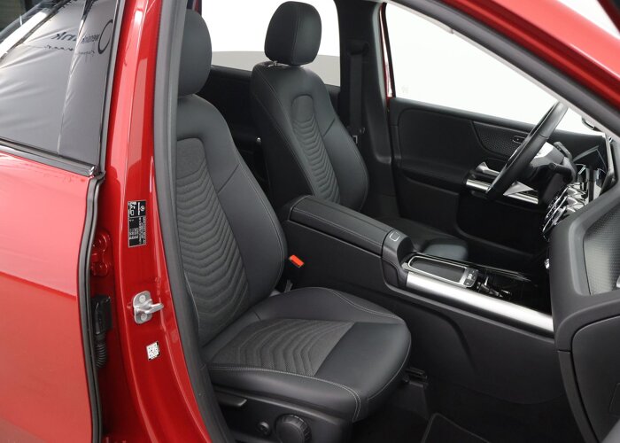 Mercedes-Benz B-Klasse 250 e Business Solution Luxury Night