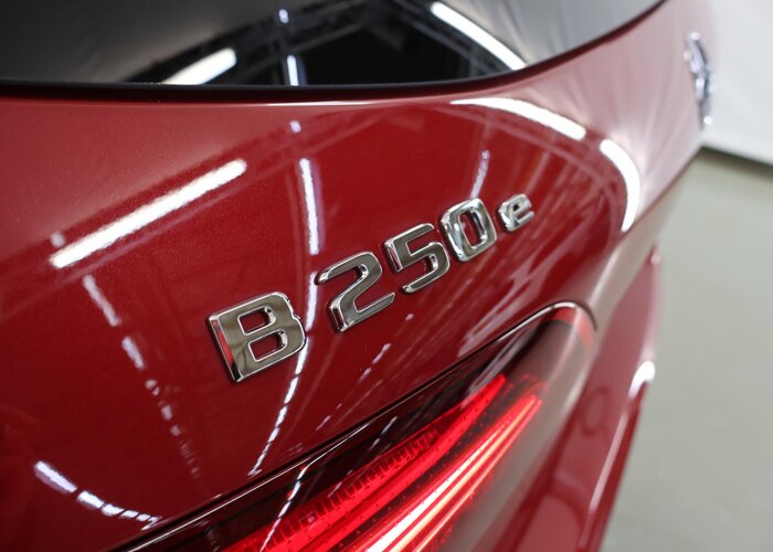 Mercedes-Benz B-Klasse 250 e Business Solution Luxury Night