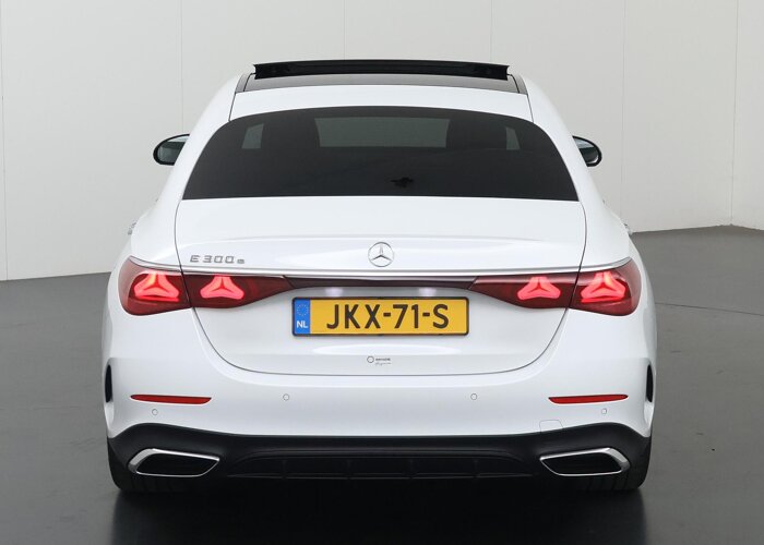 Mercedes-Benz E-Klasse 300 e AMG Line
