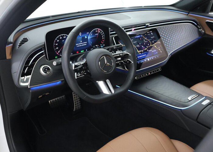 Mercedes-Benz E-Klasse 300 e AMG Line