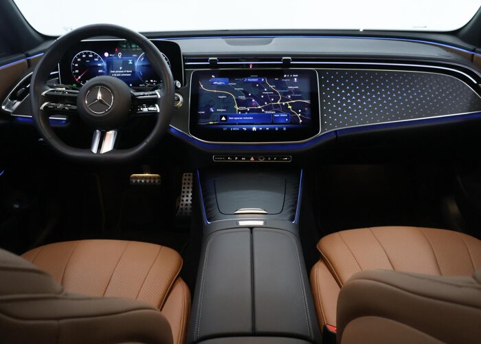 Mercedes-Benz E-Klasse 300 e AMG Line
